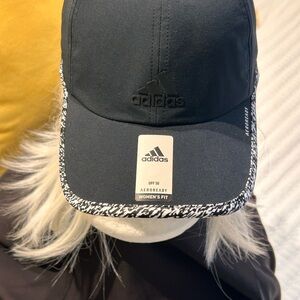Adidas Black Women’s Fit Cap with Patterned Detail Edge